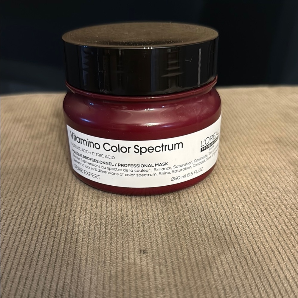 L'Oréal Professionnel Vitamino Color Spectrum Hair Mask. 8.5oz